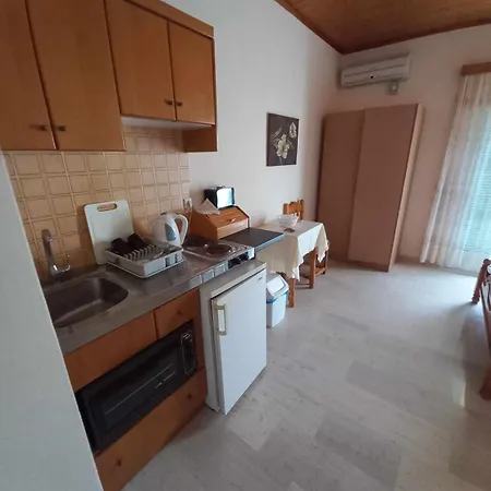 Oneiro House Kassiopi