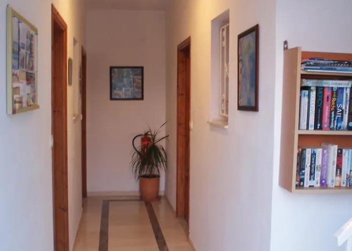 Oneiro House Kassiopi