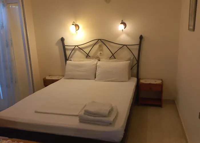 Oneiro House